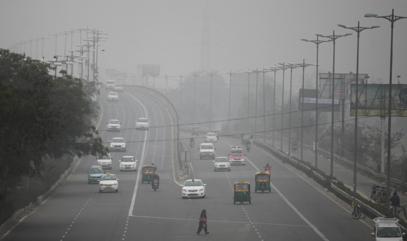 Illustration for article titled Delhi Still Chokes on Smog Despite Banning Half Its CarsĀ